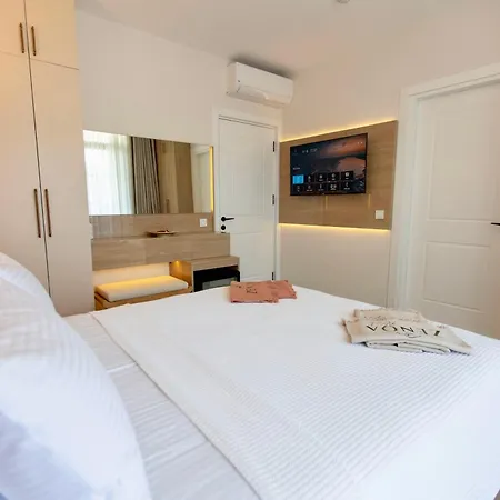 Zenoa Ξενοδοχείο *